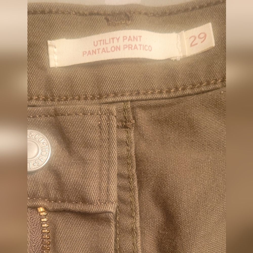 Levi's Womens Utility PantJeans. Size 29 - Picture 4 of 7